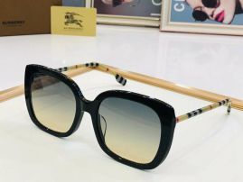 Picture of Burberry Sunglasses _SKUfw49842909fw